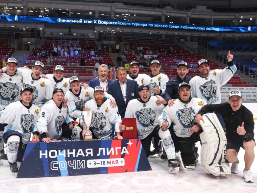 Забайкальская команда завоевала малый Кубок «Лиги Надежды» Ночной хоккейной лиги
